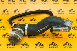 Патрубок системы охлаждения верхний JCB (Original) 834/11380 Патрубок системы охлаждения верхний JCB (Original) 834/11380