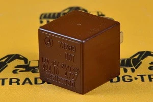 Реле 12В 42/46W (x2) New Holland 85825198 Реле 12В 42/46W (x2) New Holland 85825198