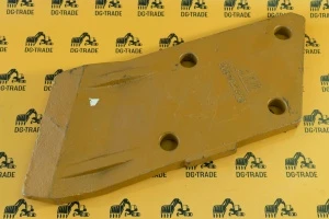 Бокорез правый Komatsu РС200 205-70-74190